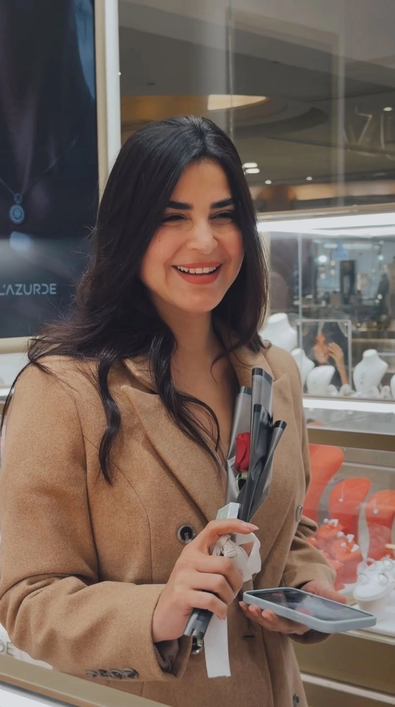 Lazurde Valentine's Activation - gallery - page-069-image-08.jpg