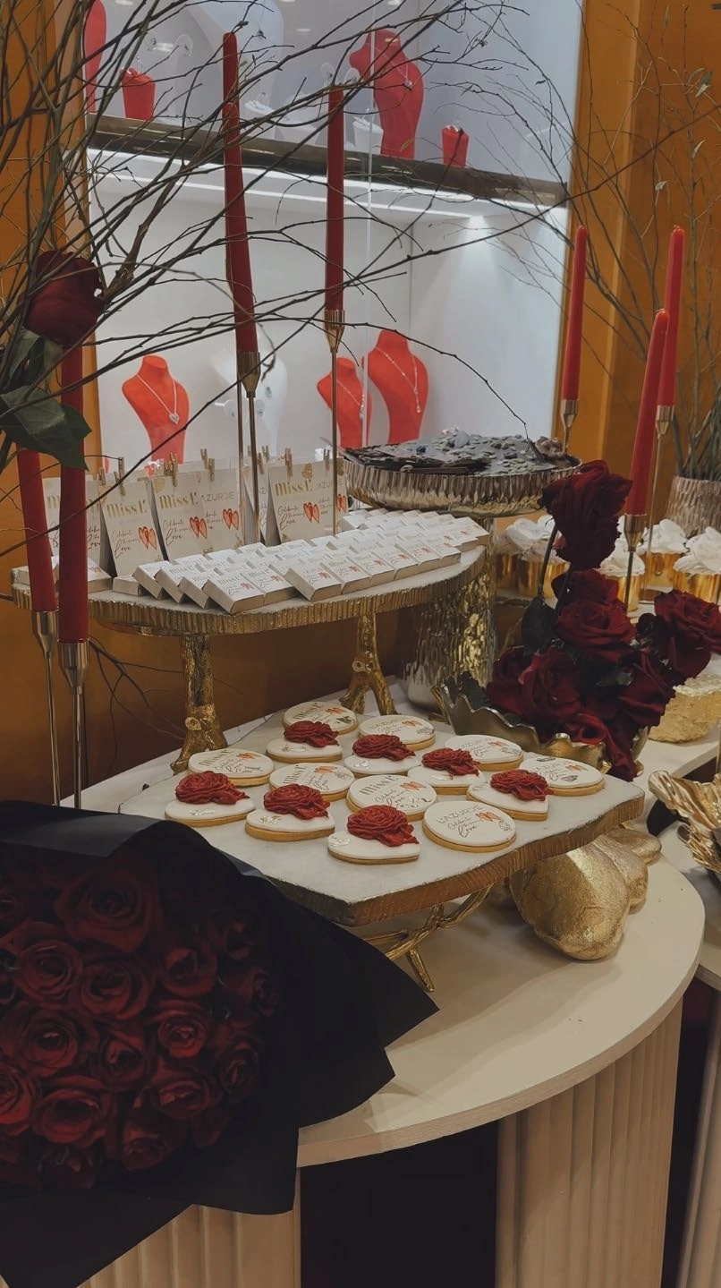 Lazurde Valentine's Activation - gallery - page-069-image-09.jpg